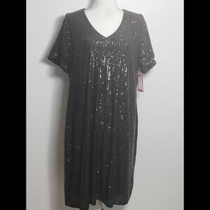 (10) NWR Vince Camuto  V-Neck Short-Sleeve Sequin Dress, 2X